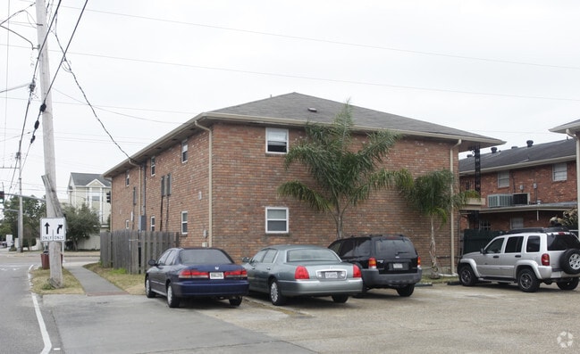 Apartments On West Esplanade In Metairie La Apartments On West Esplanade In Metairie La