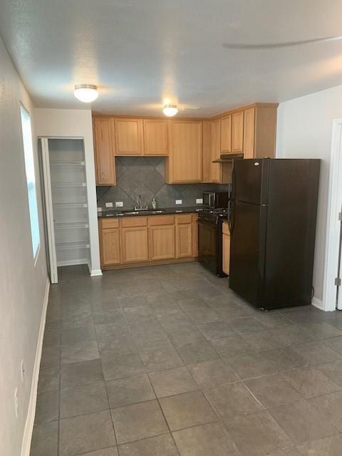 Building Photo - 1600 Arbor Knot Dr