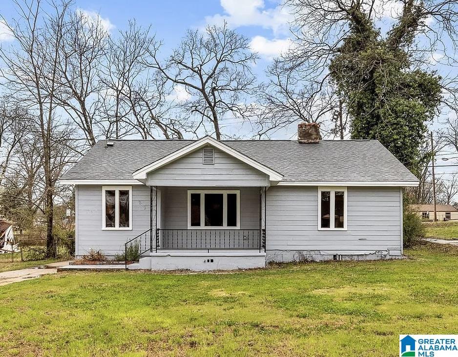 Foto principal - 812 25th St SW