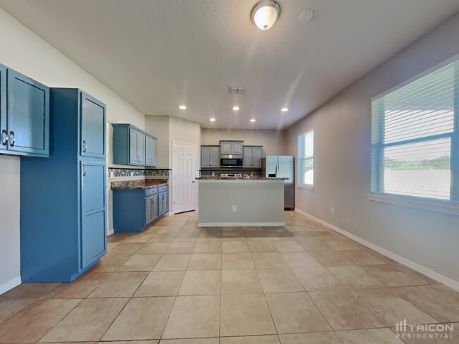 Building Photo - 14331 Alistar Manor Dr