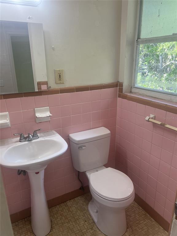 Foto del edificio - 543 Division St