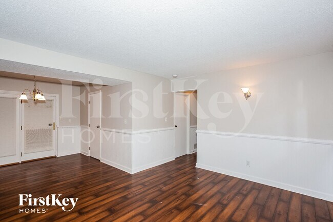Foto del edificio - 111 Timberlake Ct