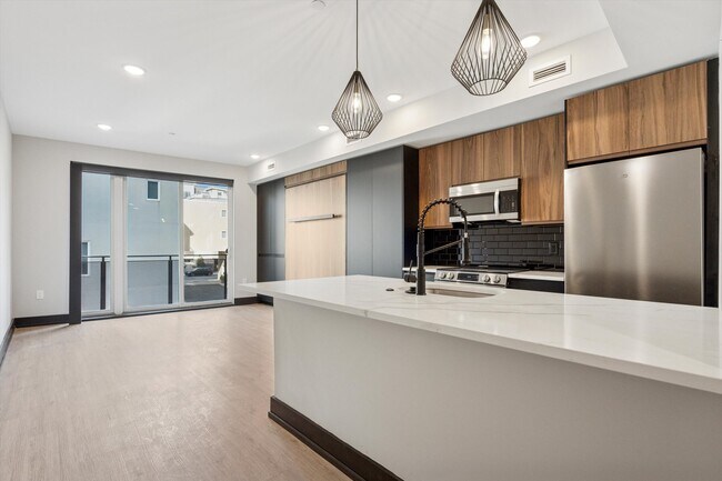 Building Photo - The Conduit on 2nd