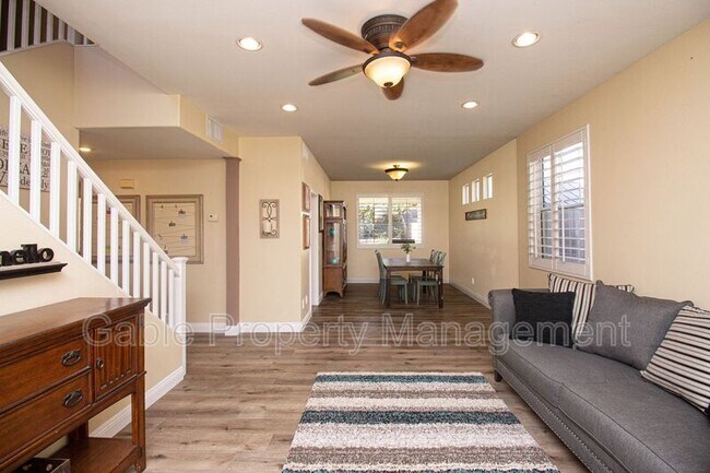 Building Photo - 28729 Woodside Dr