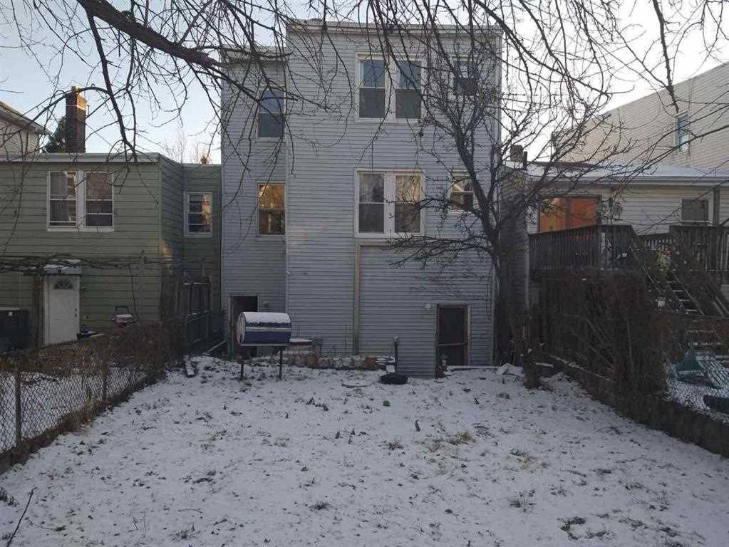 328 Cross St Unit 1, Harrison, NJ 07029 Apartment for Rent in Harrison, NJ