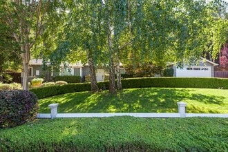 Building Photo - 1537 Escondido Way