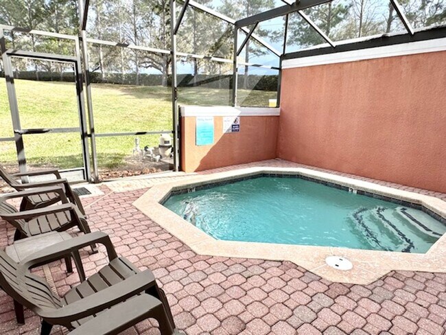 Foto del edificio - Kissimmee Townhome For Rent - Fully Furnished with 3 Bedrooms 2.5 Baths