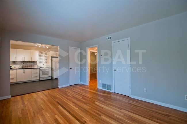 Building Photo - 1164 Alta Ave NE