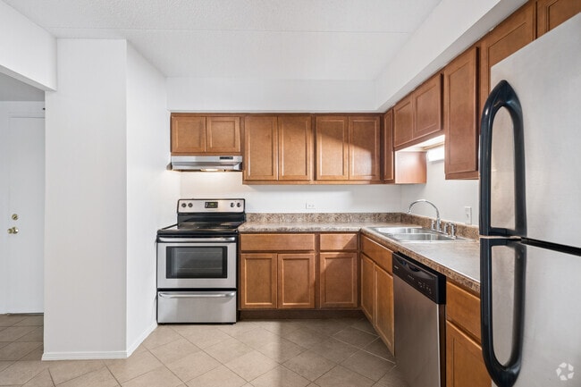 2BR, 2BA - 1,100SF - Kitchen - Woodview Apartments