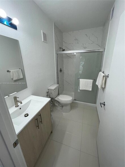 Foto del edificio - 254 NW 11th Ct