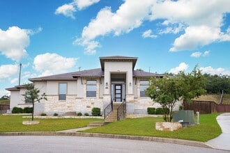 Building Photo - 1519 Aubrey Pt