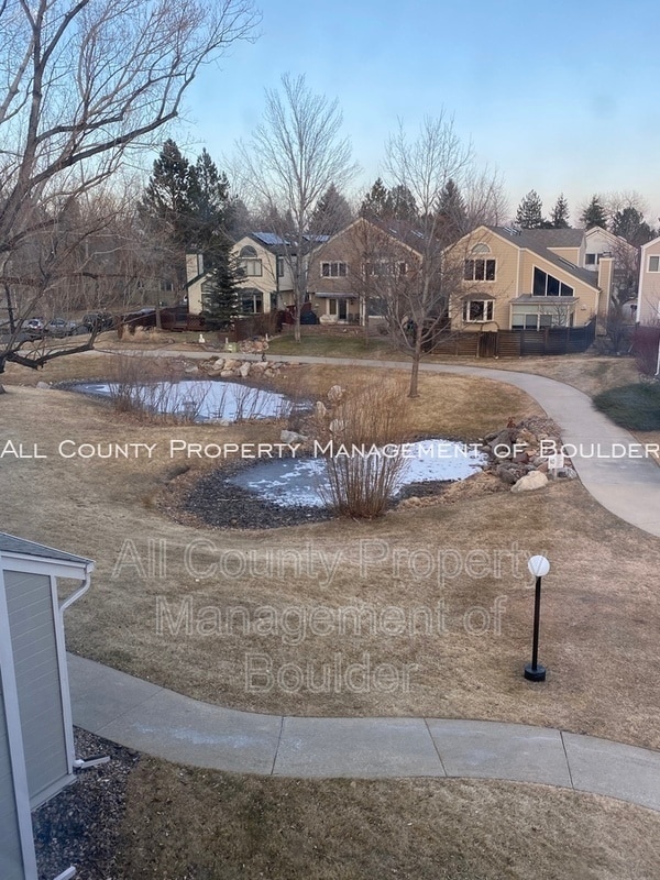 Building Photo - 5540 Stonewall Pl