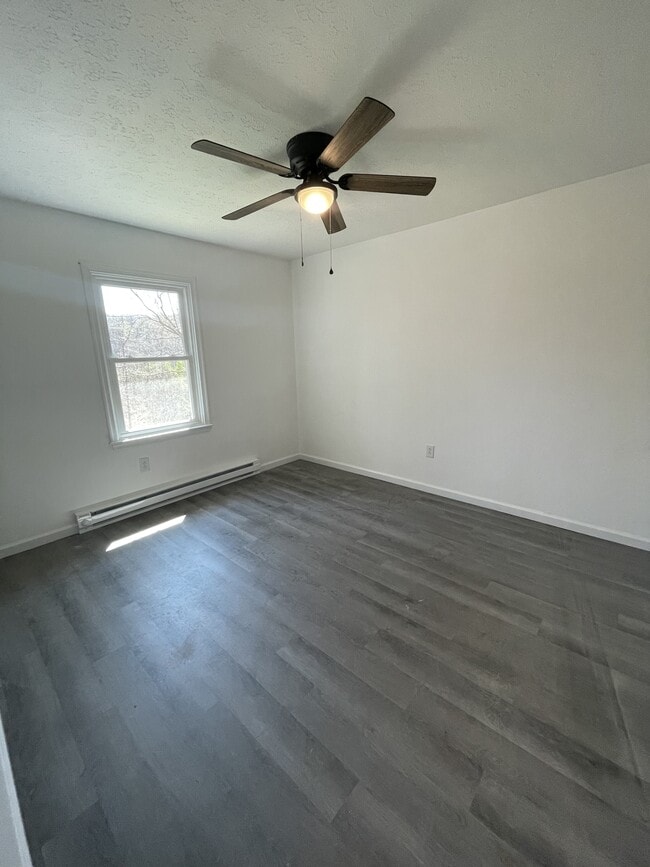 Photo - 143 Hughes Dr Townhome