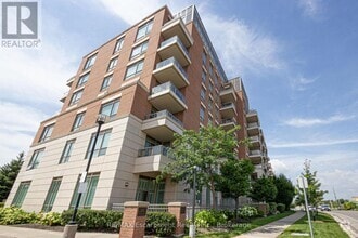Building Photo - 2470-2470 Prince Michael Drive