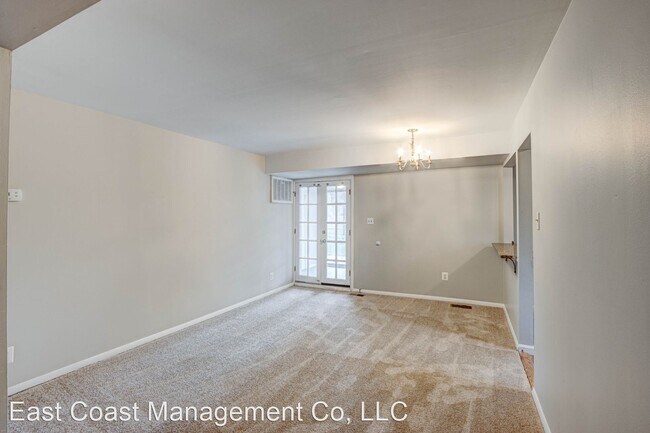 Building Photo - 2 br, 1 bath House - 6425 Walther Ave Cond...