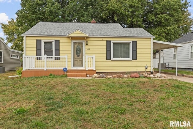 Building Photo - 5029 North Best Street