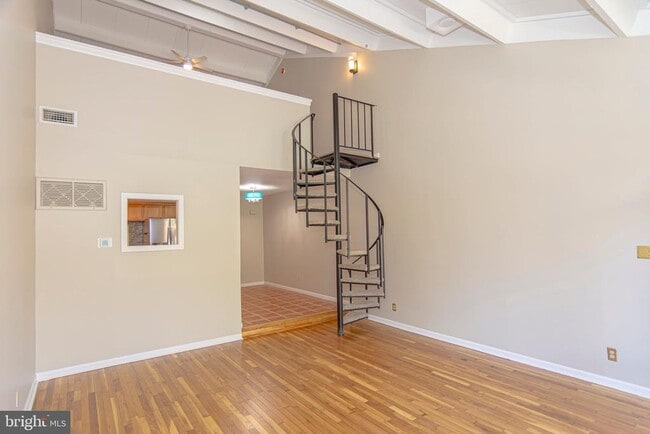 Building Photo - 20A Oscar Hammerstein Way