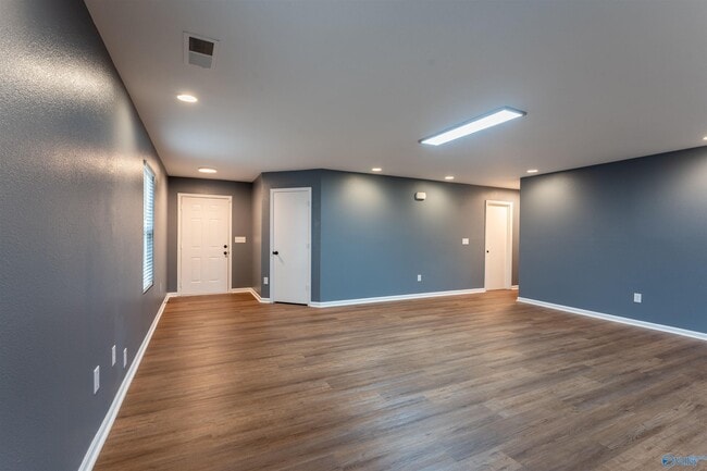 Foto del edificio - 2401 Bell Manor Dr SW