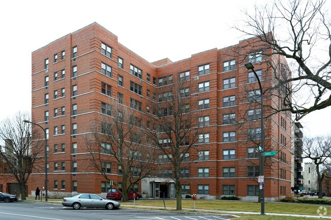 Ridge Davis Cooperative Apartments