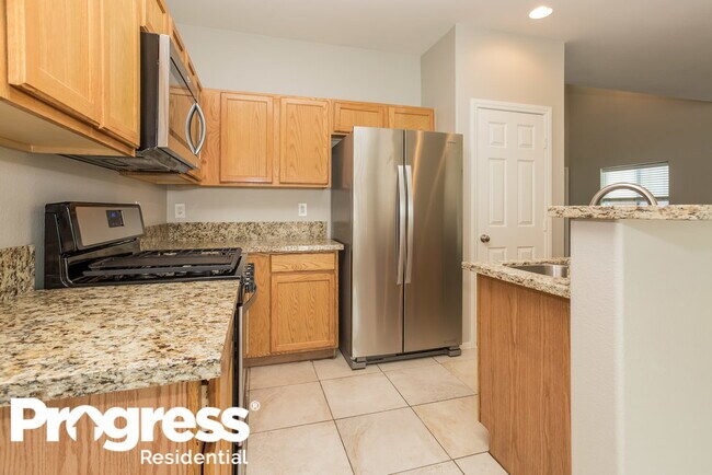 Foto del edificio - 3752 Hollycroft Dr