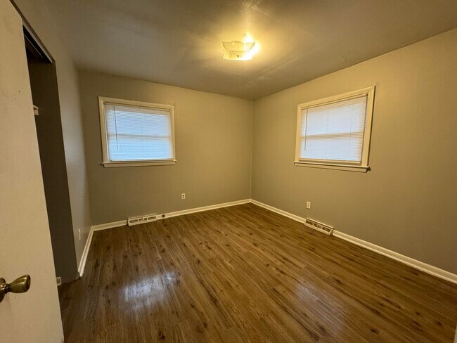 Foto del edificio - 749 Terrace View Dr