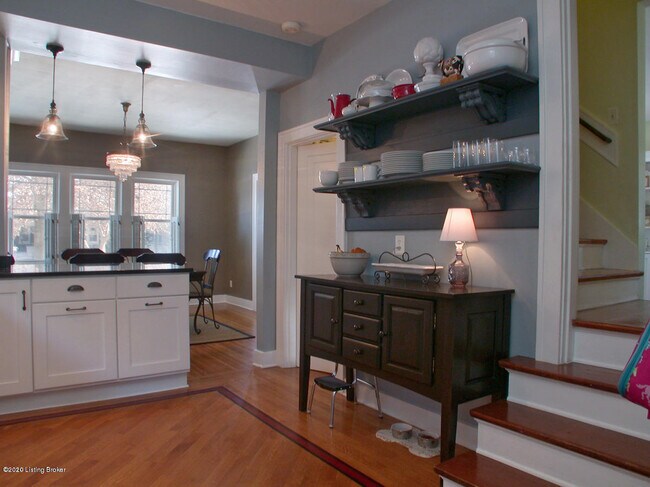 Foto del edificio - 2316 Carolina Ave