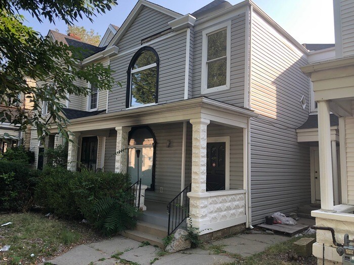 2BD/1.5BA Duplex Apartment Apartment for Rent in Louisville, KY