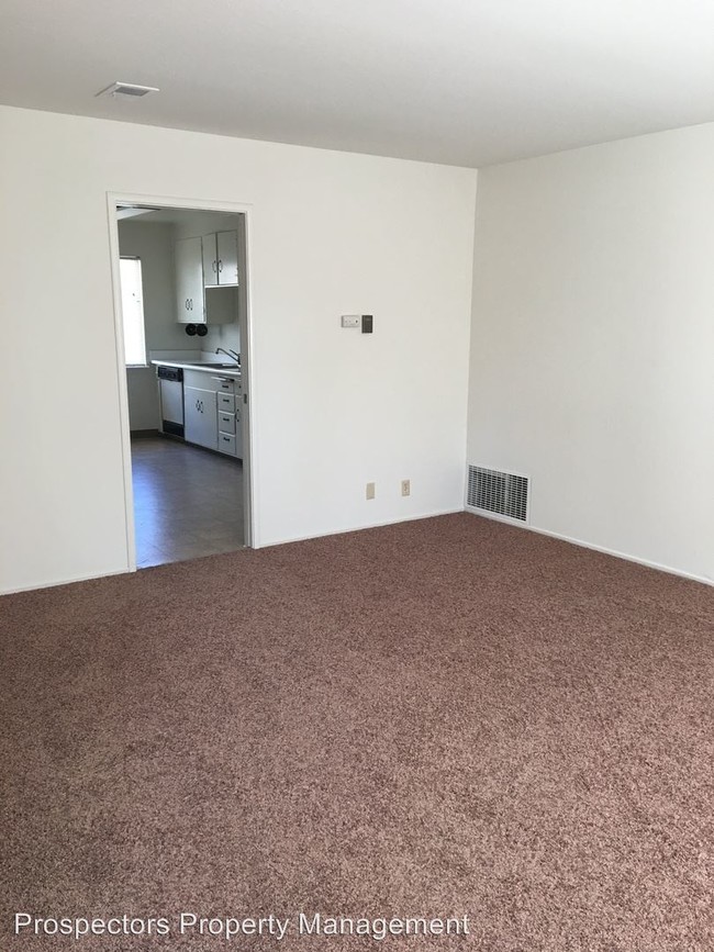 Building Photo - 3371 Almaden Rd