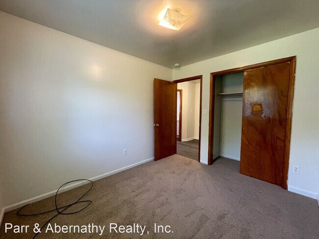 Foto del edificio - 2 br, 1 bath House - 810 A E. Poythress St...