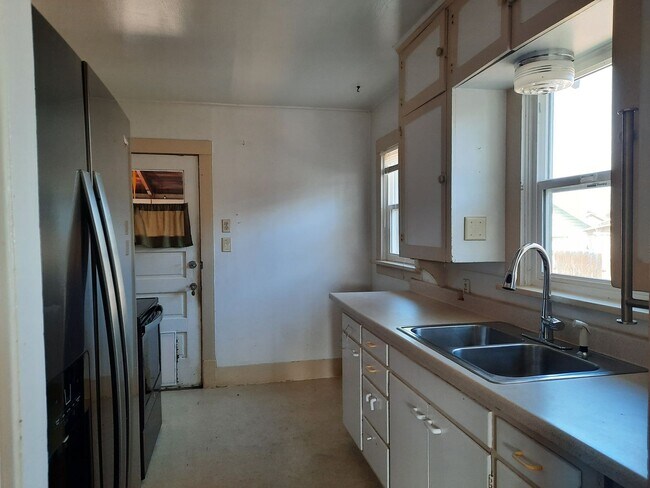 Foto del edificio - Pet Friendly 2 Bedroom 1  Bath