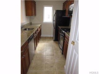 Foto del edificio - 106 Tondo Cir