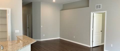 Building Photo - 2177 Boxwood St