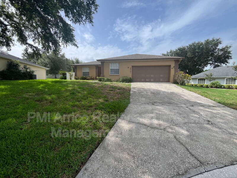 Building Photo - 5721 Manchester Dr W