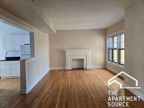Building Photo - 927 Forest Ave