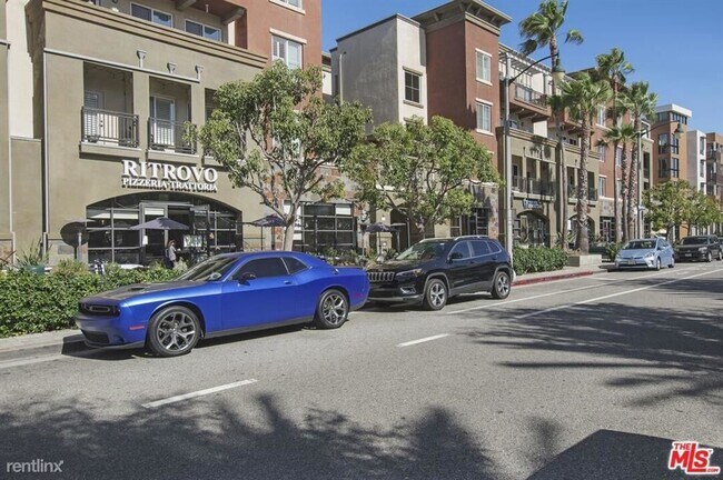 Foto del edificio - 6020 S Seabluff Dr