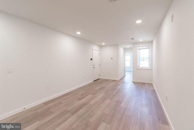 Foto del edificio - 3102 N Broad St