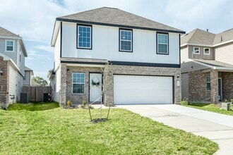 Building Photo - 4923 Blue Jacaranda Wy