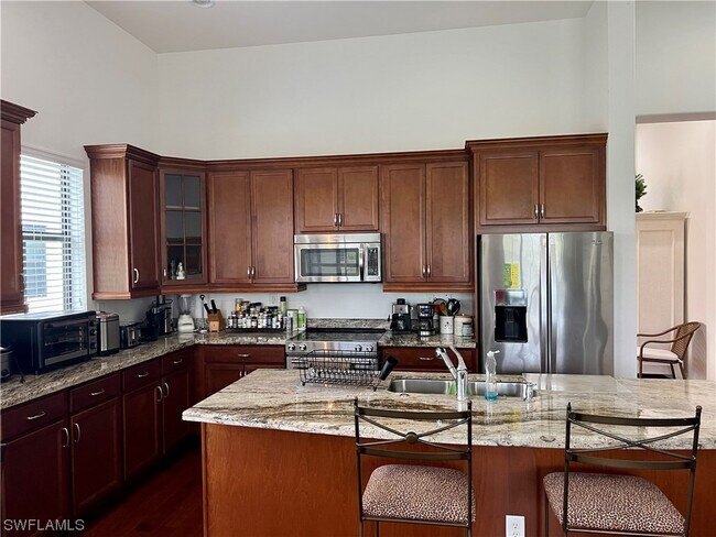 Building Photo - 5071 Salerno St