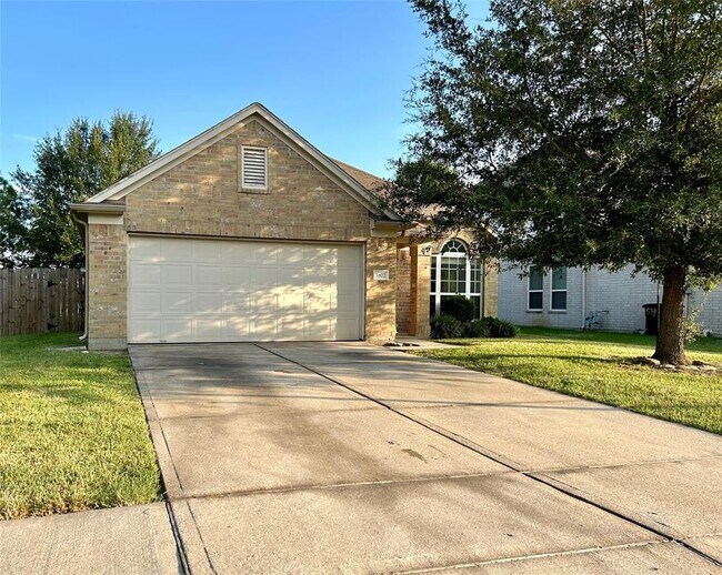 Foto del edificio - 5802 Caraway Lake Dr