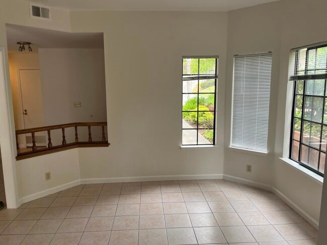 Building Photo - 6033 Mount Hamilton Ct