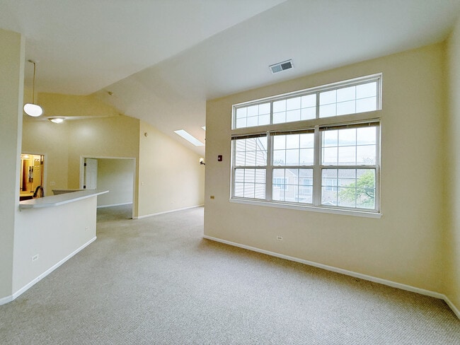 Building Photo - 2235 Waterleaf Ct