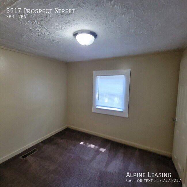 Foto del edificio - 3917 Prospect St