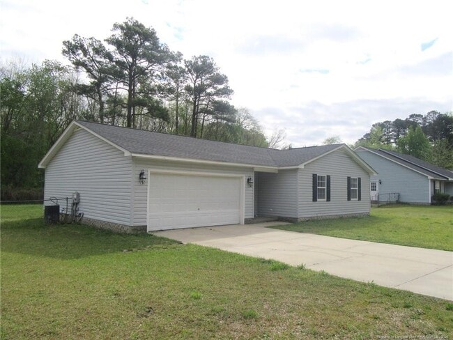 Building Photo - 910 Edenwood Dr