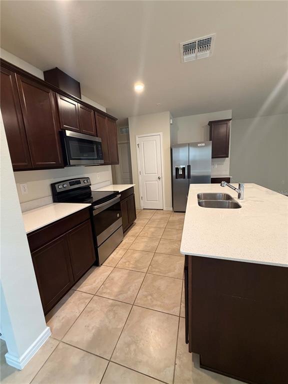 Foto del edificio - 7363 Catania Lp