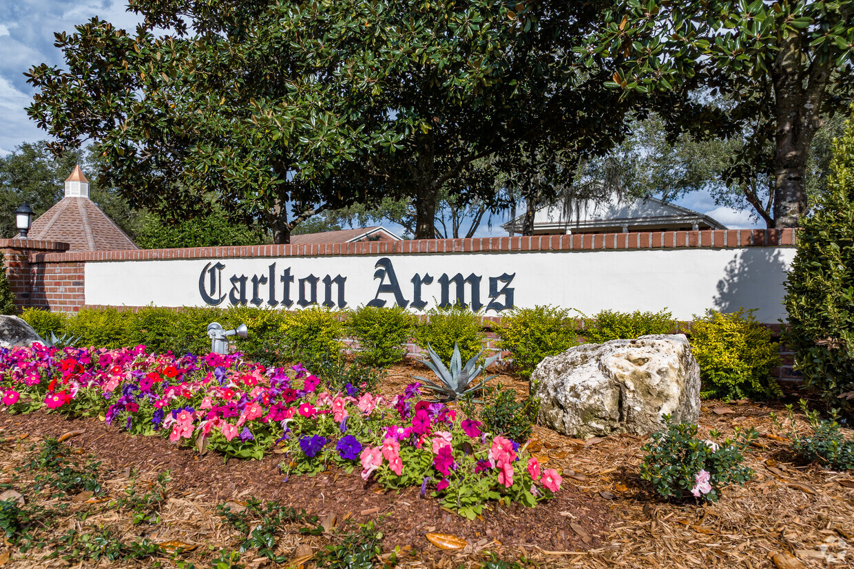 Primary Photo - Carlton Arms Of Ocala