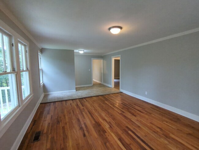 Foto del edificio - Rossville 2-Bedroom House