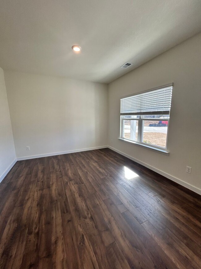 Foto del edificio - Spacious New Build in Hixson! 5 Beds, 3.5 ...