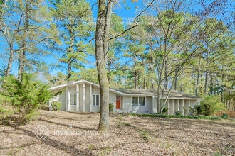 Building Photo - 4211 Glenda Rd