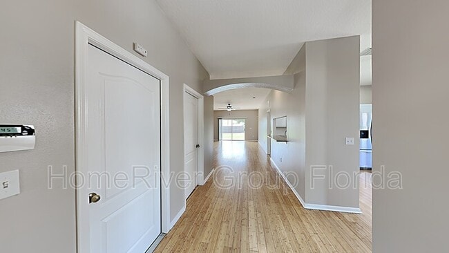 Building Photo - 24543 Siena Dr