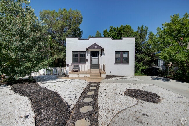 Building Photo - 3555 S Bannock St